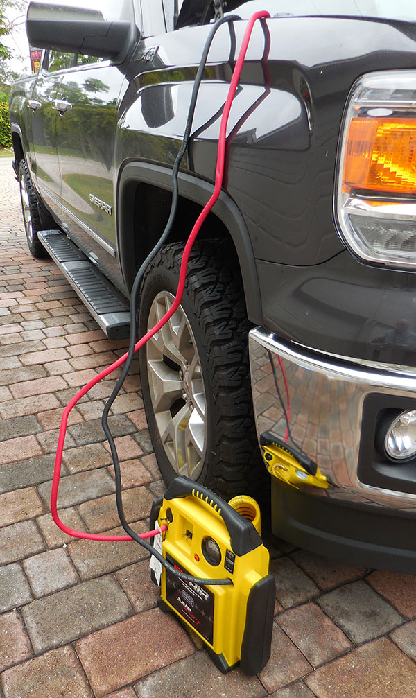 Extra-long 68-inch cables extend effective reach and allow you to keep unit firmly on the ground while in use.