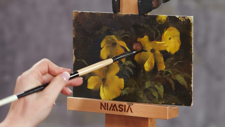 Varnishing an Oil Paintingproduct featured image thumbnail.