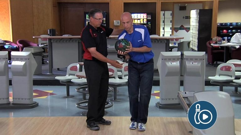 Advanced Bowling Instructions: Upper Body Anglesproduct featured image thumbnail.