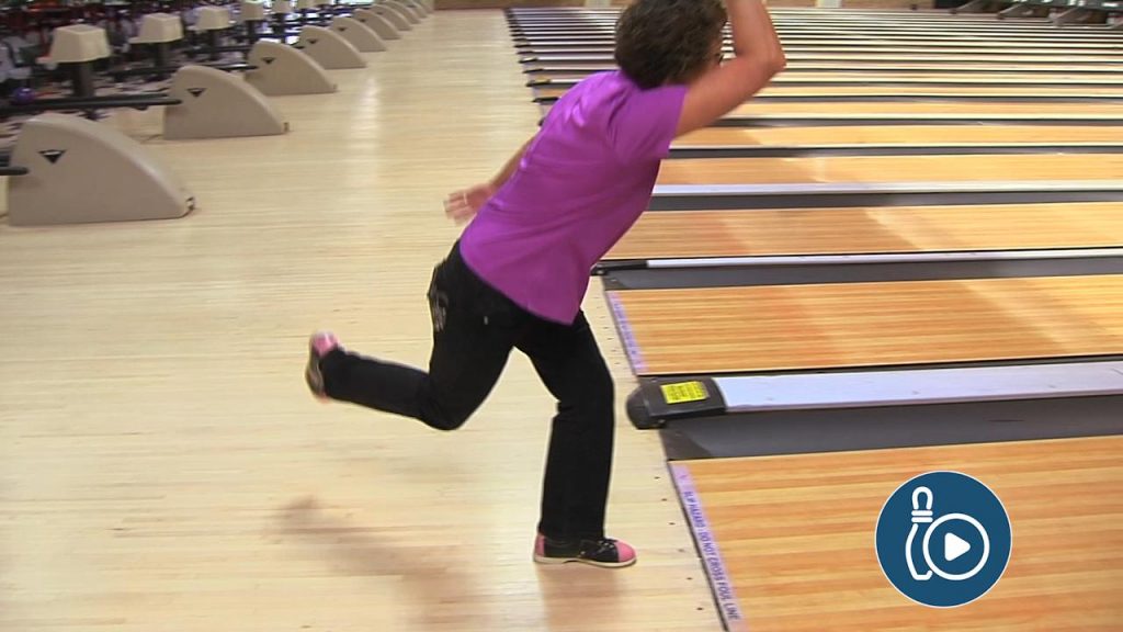 Bowling Release Point: Proper Hand Position | Bowling Video | National ...