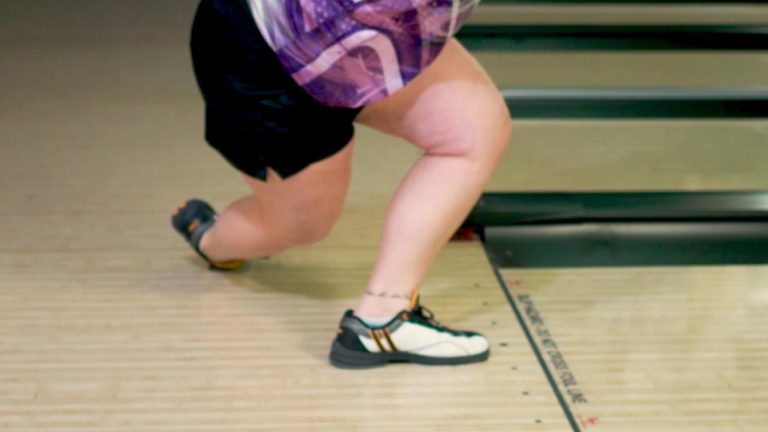 Knee Continuation in Bowling’s Finish Positionproduct featured image thumbnail.