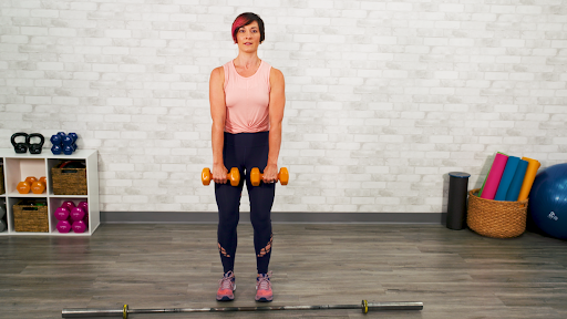 Upright Row: 13 Benefits, Form Tips, Variations, Weights, and More