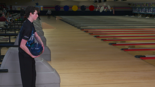 Two Handed Bowling Set Up and Hand Positioning National Bowling