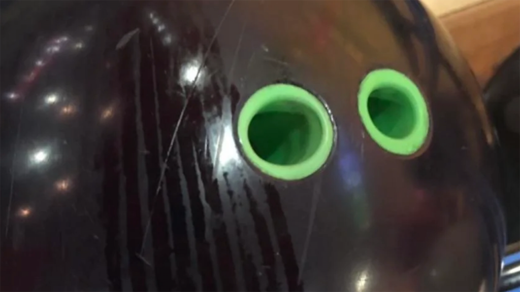 Fix Tracking Over The Fingers National Bowling Academy