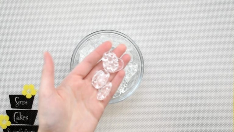 Cooking Isomalt from Scratch vs. Using Pre-Temperedproduct featured image thumbnail.