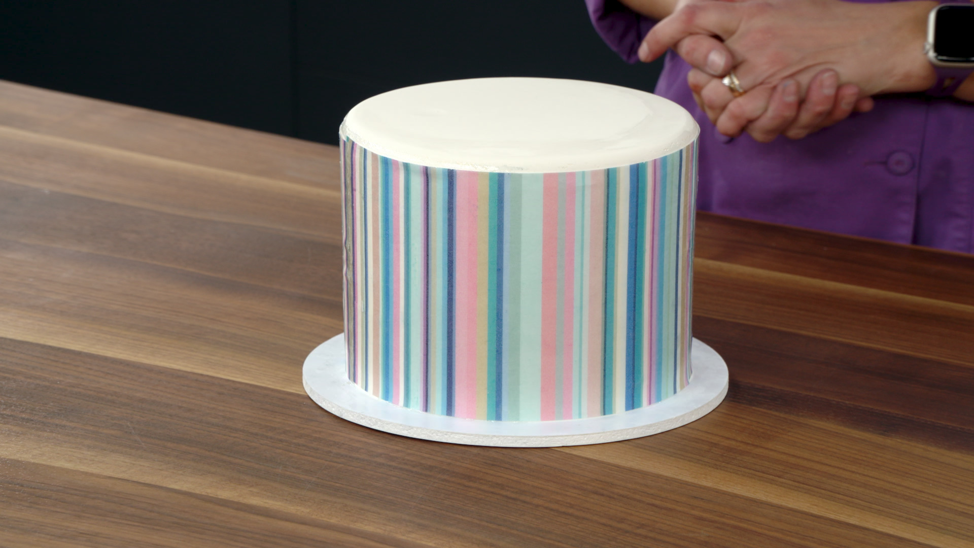 3 Different Ways To Decorate A Cake With WAFER PAPER, Stenciled Wafer  Paper