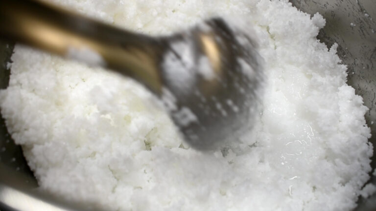 What Is Isomalt and What Are the Differences Between Isomalt & Sugar?product featured image thumbnail.