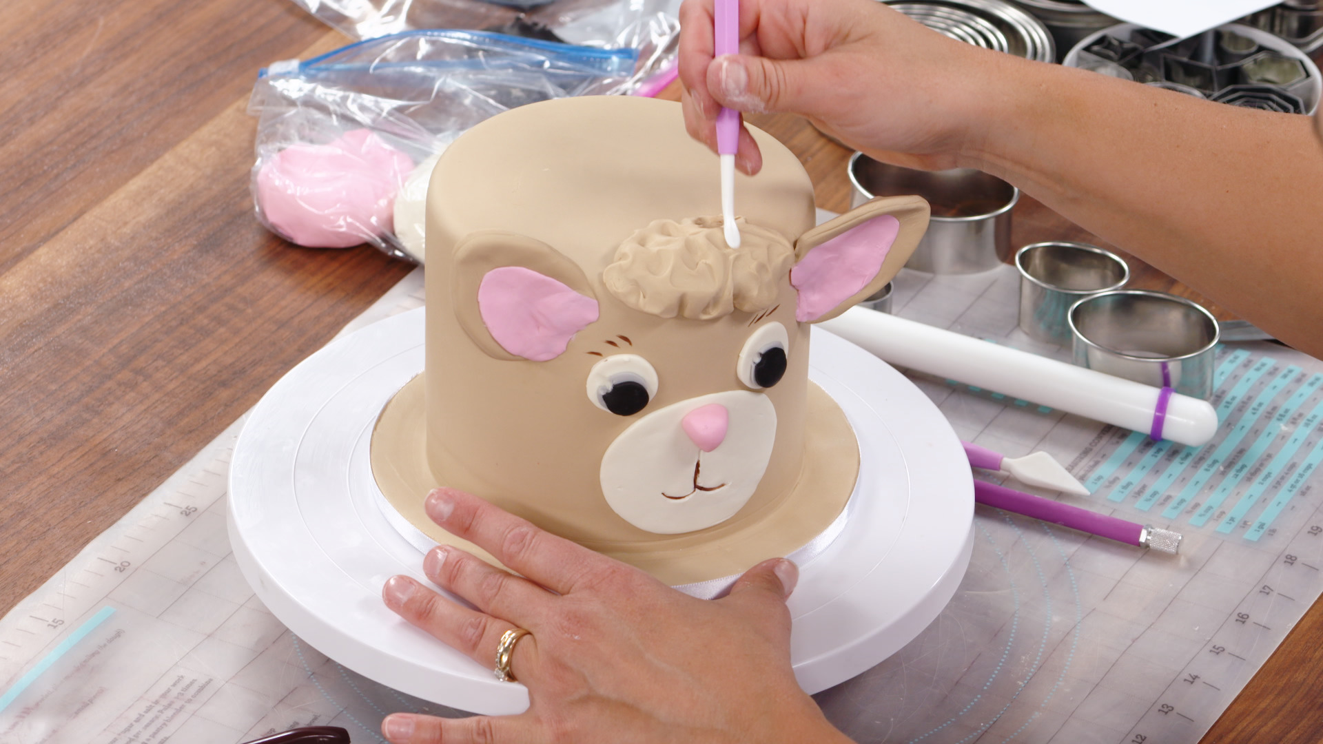 Little Lamb Cake