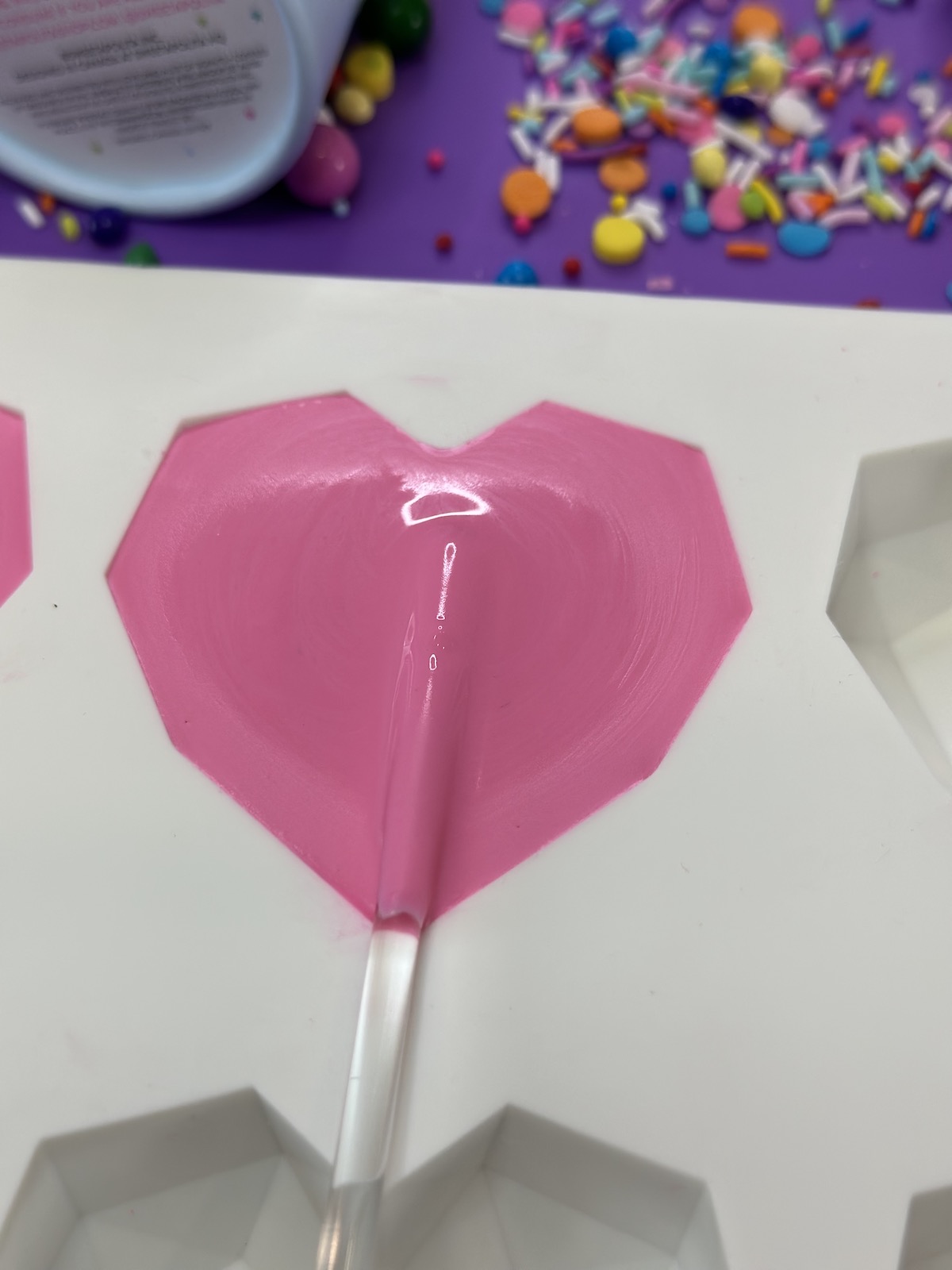 LIVE: Candy Melts 101, candy, molding