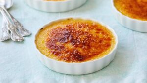 Passionfruit Crème Brûlée 