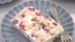 Frozen Sherry Berry Trifle