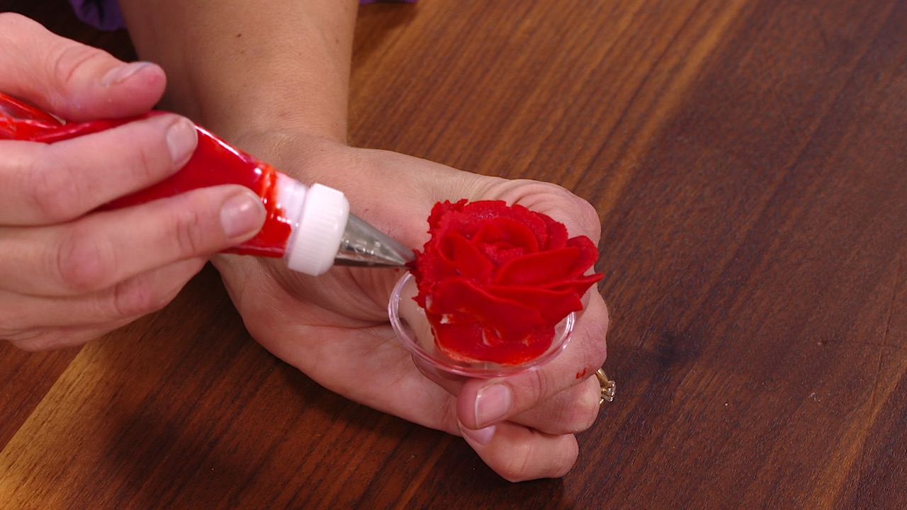 Session 3: Simplistic Focal Flowers