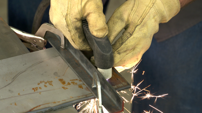 What Is a Plasma Cutter?product featured image thumbnail.