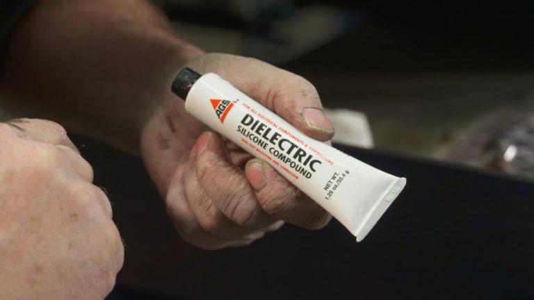 Dielectric Grease for Bulbsproduct featured image thumbnail.