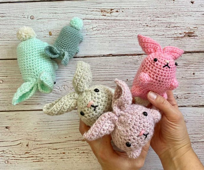 Amigurumi for Beginners: Learn to Crochet Creative Figures with 20 Easy  Patterns See more