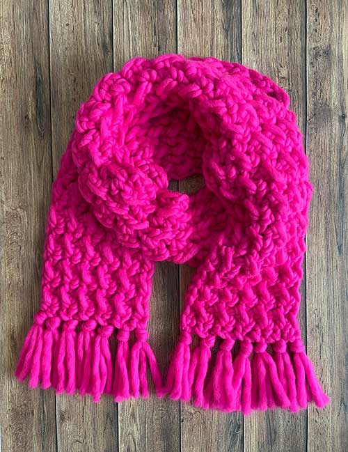 chunky pink moss stitch scarf