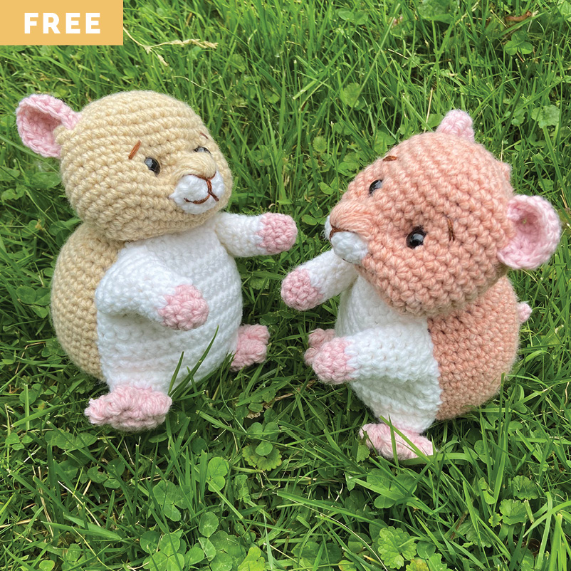 Free Crochet Pattern - Peachfuzz and Butter, Crocheted Hamsters