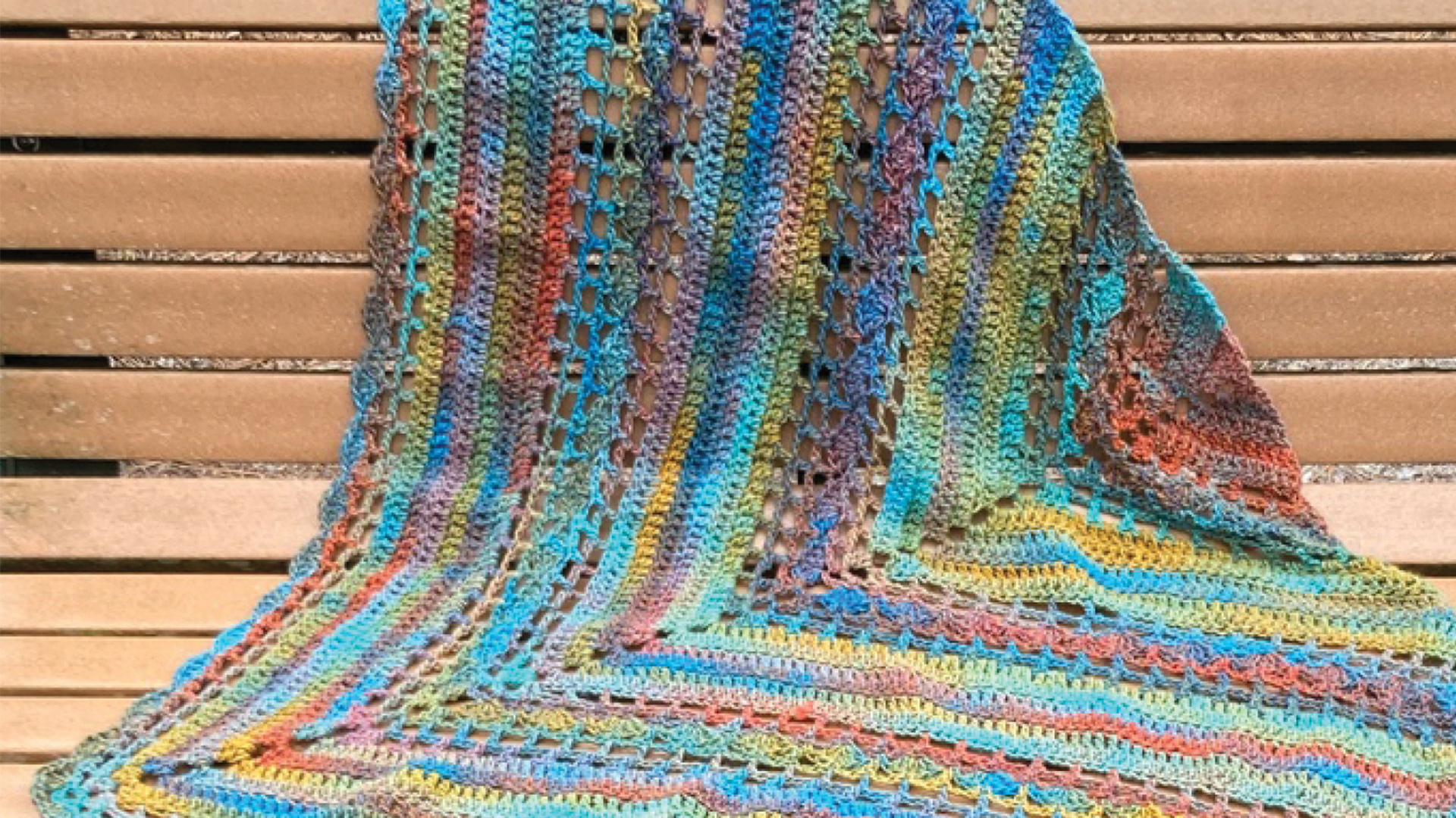 Free Crochet Pattern - Easy Crochet Triangle Shawl