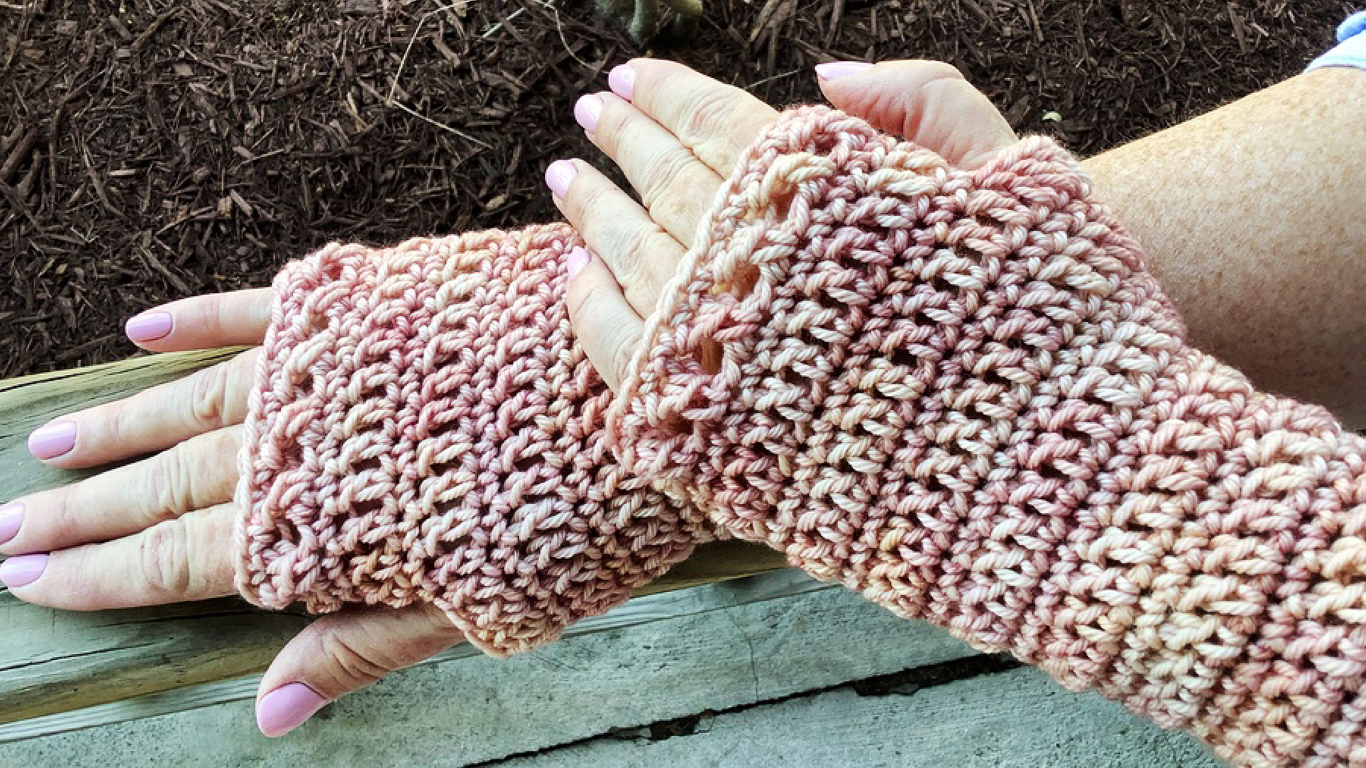 Free Crochet Pattern - Fun Fingerless Gloves