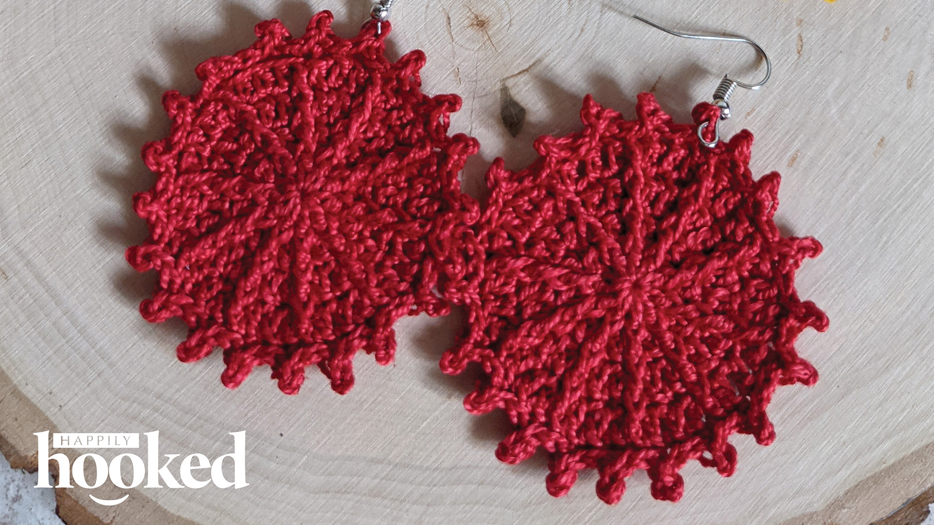 Free Crochet Pattern - Sol Amor Earrings