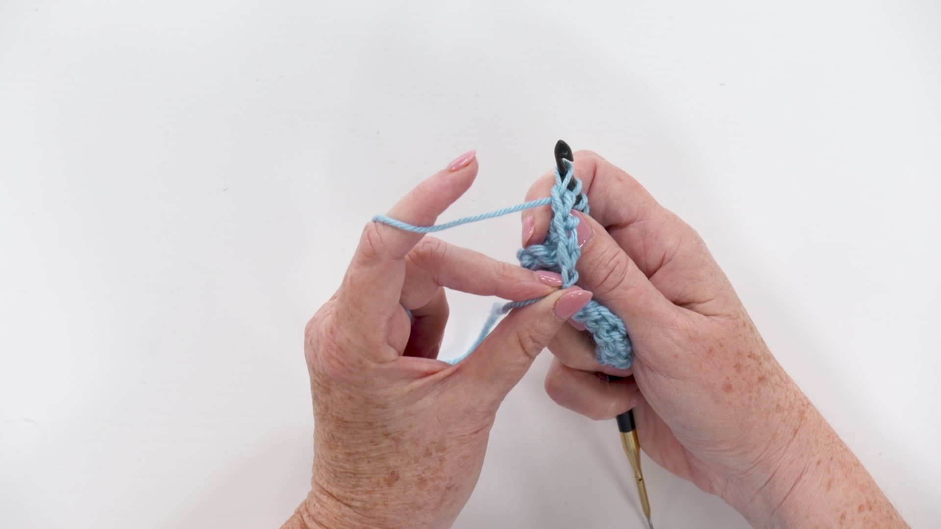 Tunisian Crochet Edge Stitch: Quick Tip