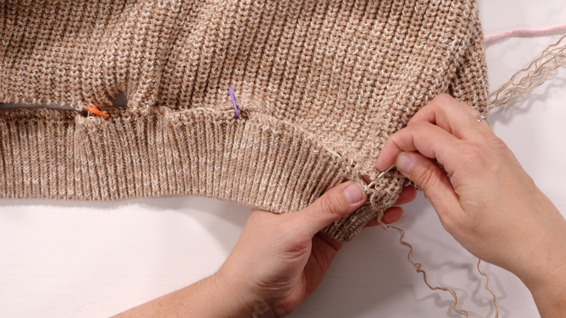 Session 3: Add Or Remove Sections From Middle Of A Knitted Piece