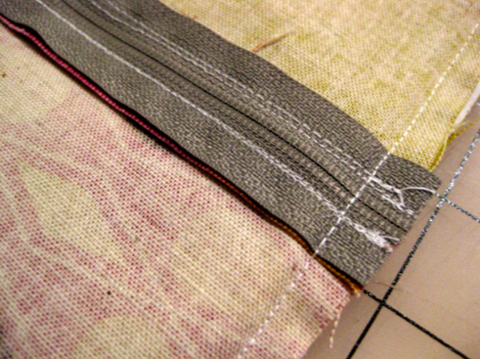 How to Sew Piping Into a Pillow for a Professional Finish Craftsy