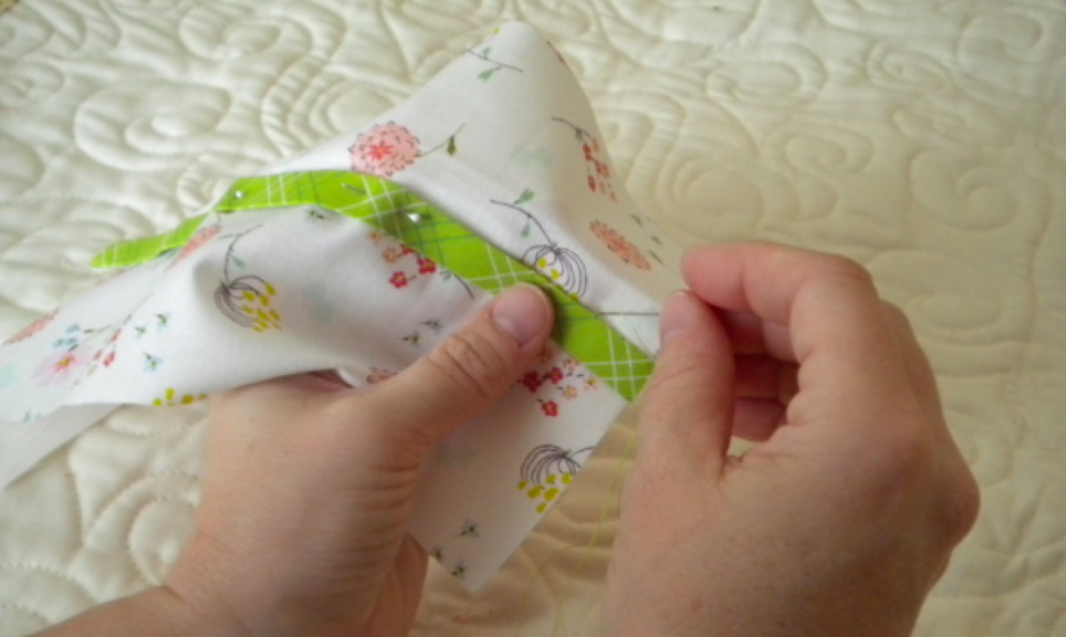 How to Hand Appliqué A Tutorial Craftsy