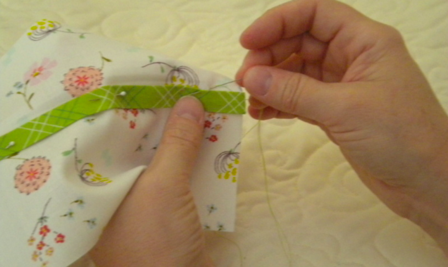stitching hand applique