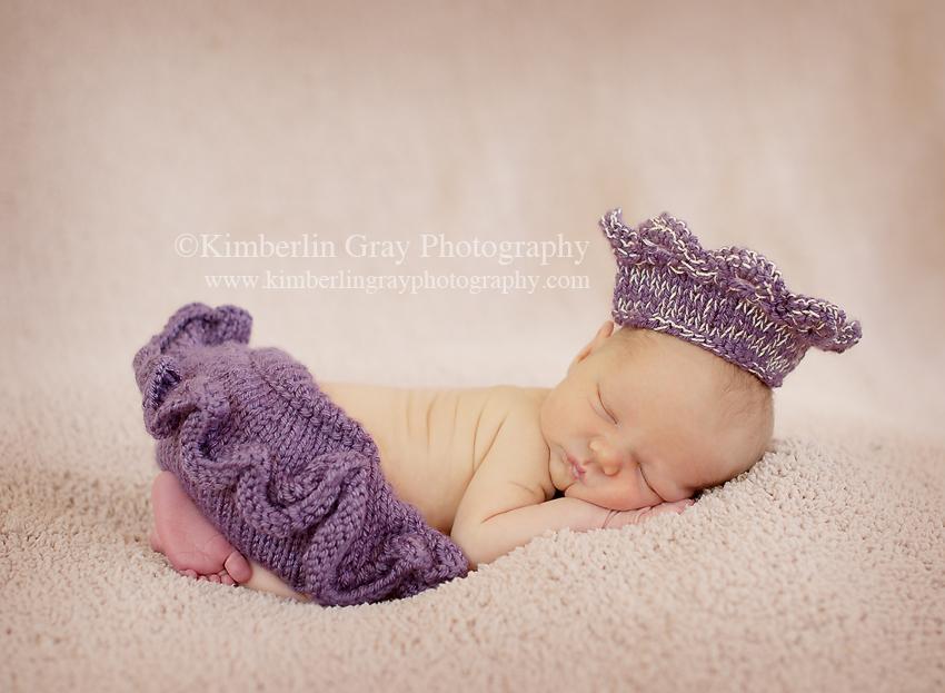 knitted baby crown