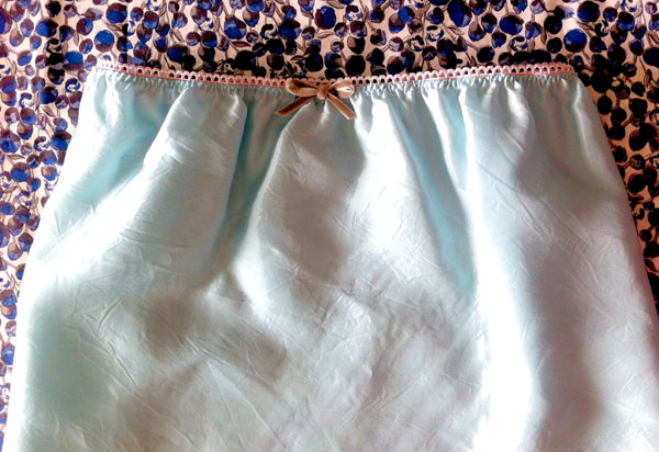 Line Your Favorite Skirt With an Easy-to-Make Half-Slipproduct featured image thumbnail.