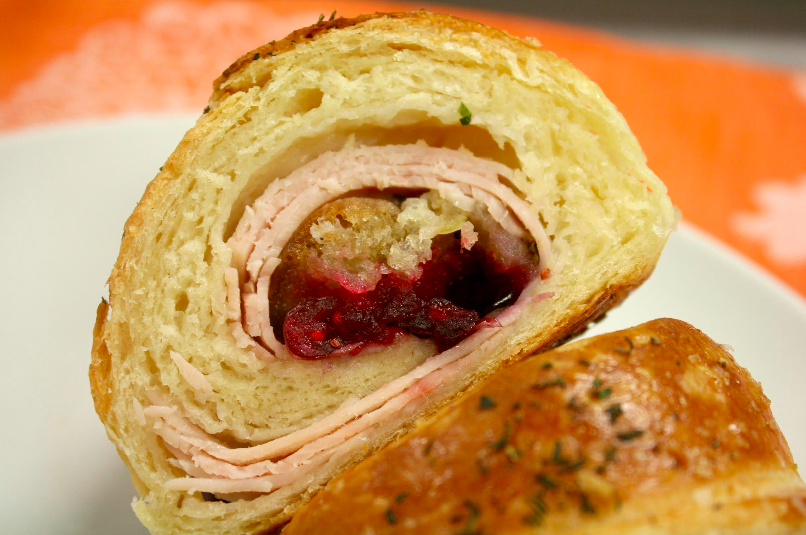 thanksgiving stuffed croissant