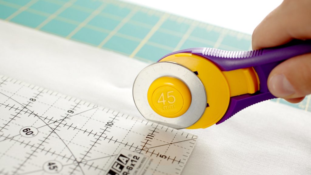 How to Stop Your Fabric From Fraying Excessively Craftsy