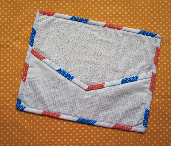 Free Quilted Mug Rug Patterns
