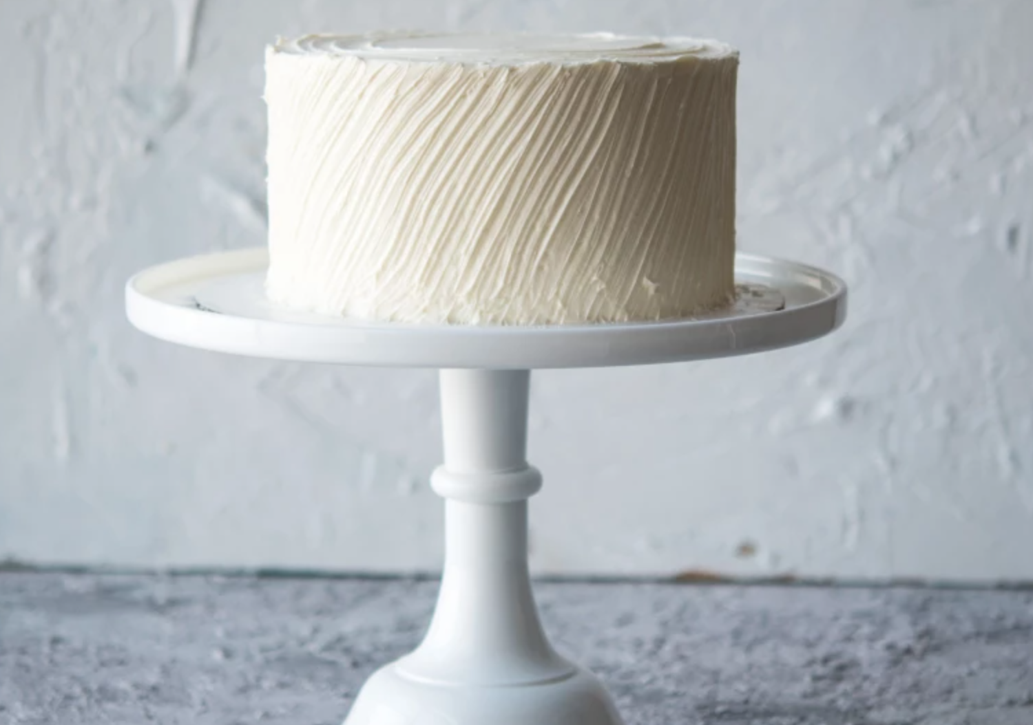 textured buttercream cake