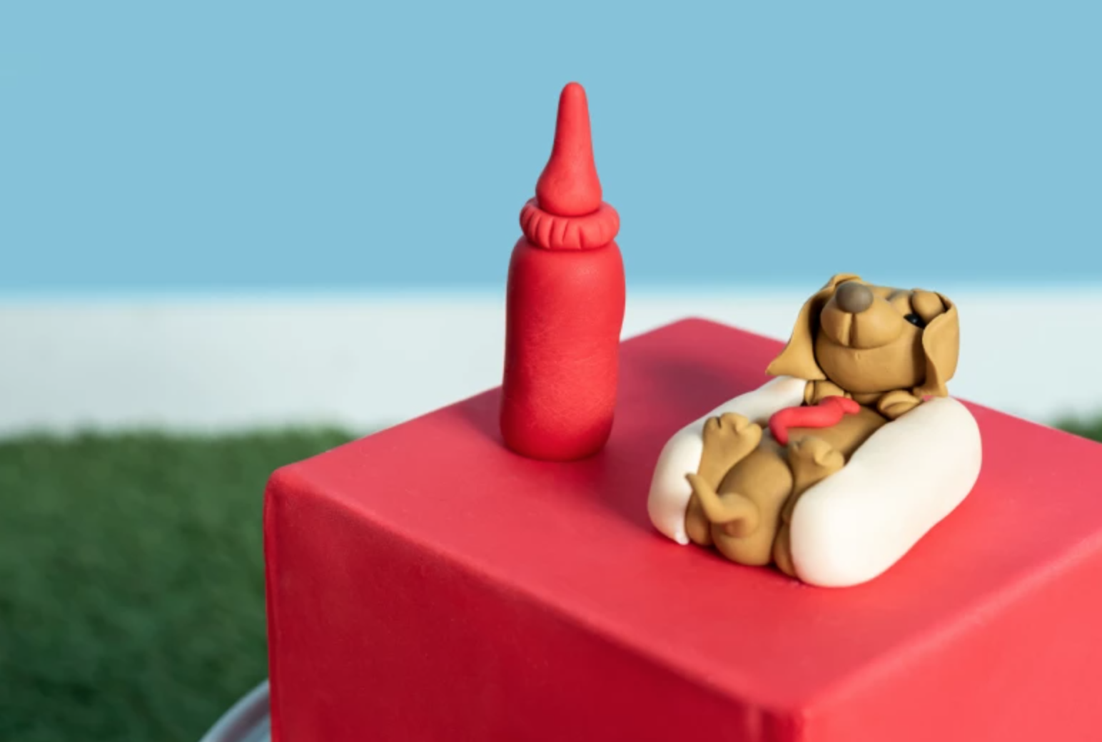 fondant hot dog cake topper