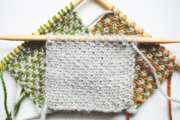 4 Ways to Knit the Linen Stitchproduct featured image thumbnail.