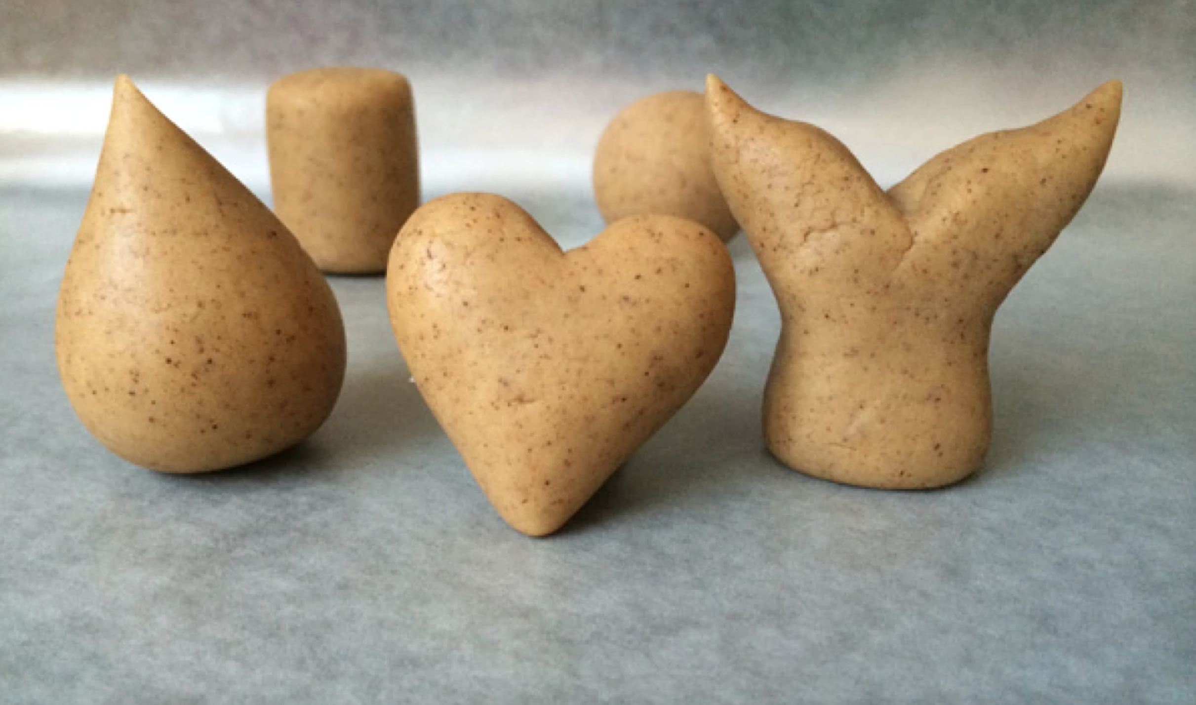 shaped cake pops