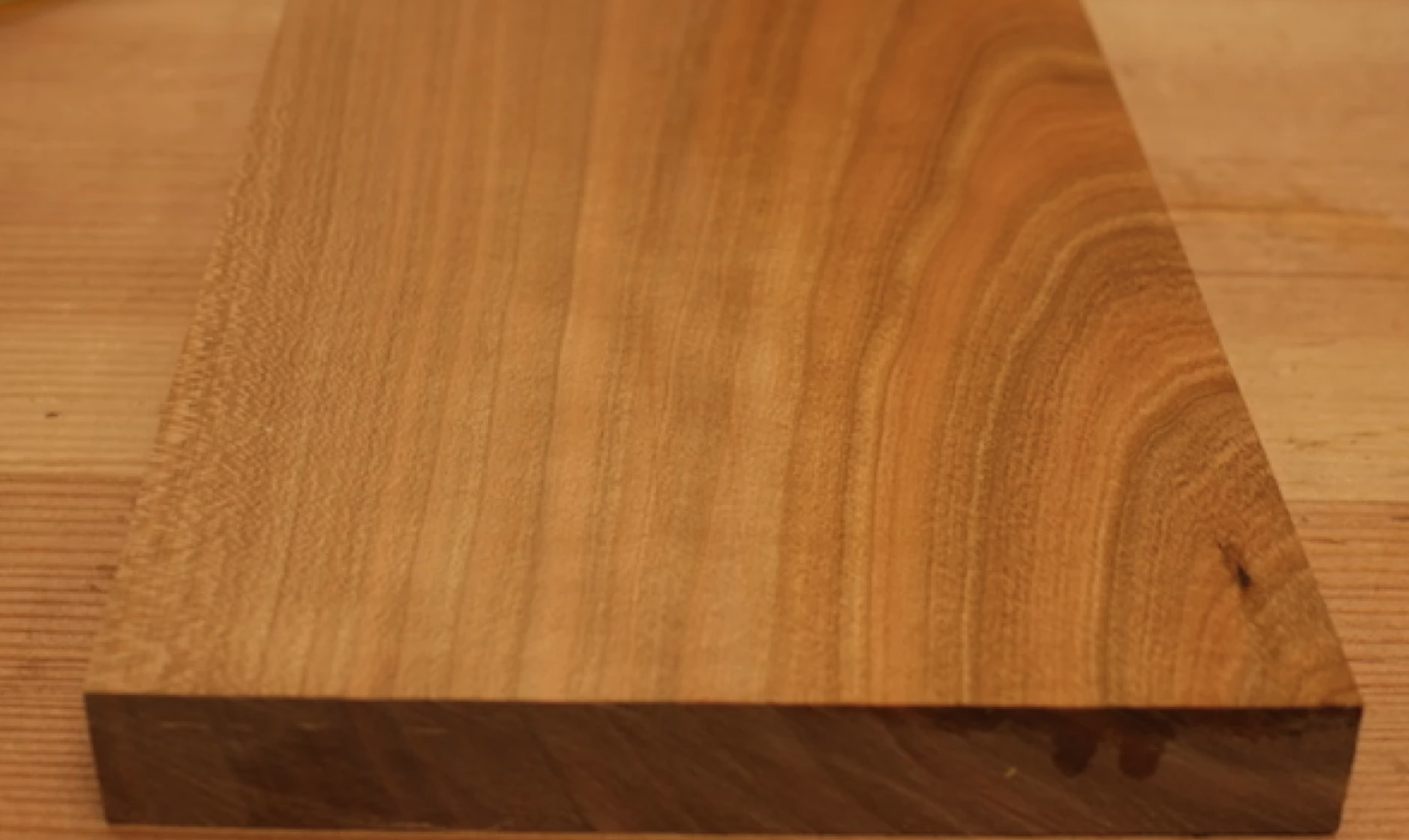 Finishing Cherry Wood with Shellac & Wax: Free Tutorial