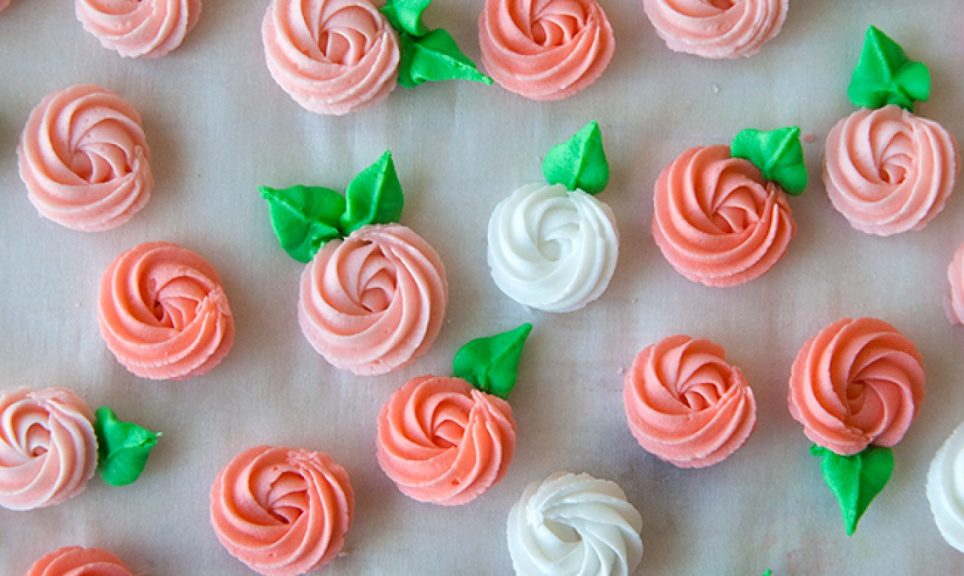 Flower Crown Cake How to Make Royal Icing Rosettes Craftsy