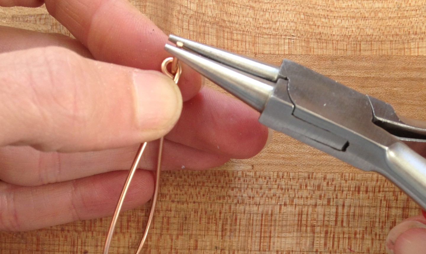 closing wire hoop earring