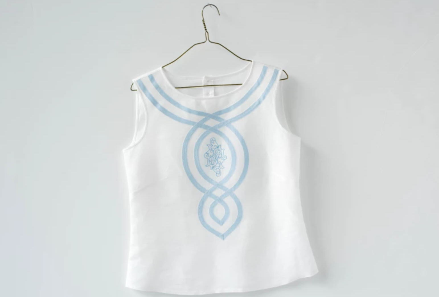 bias tape applique shirt design