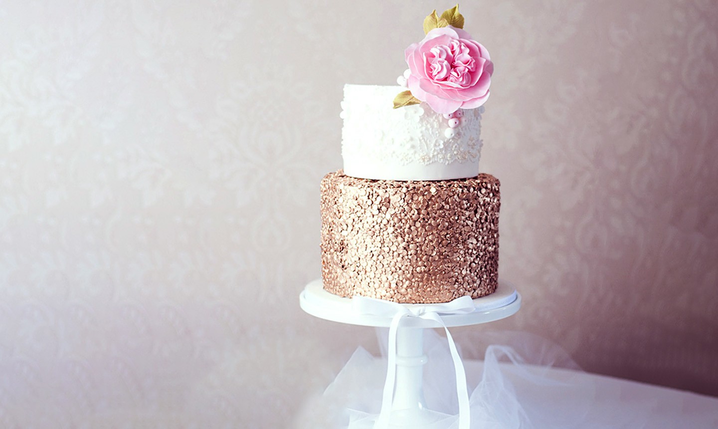 glitter cake