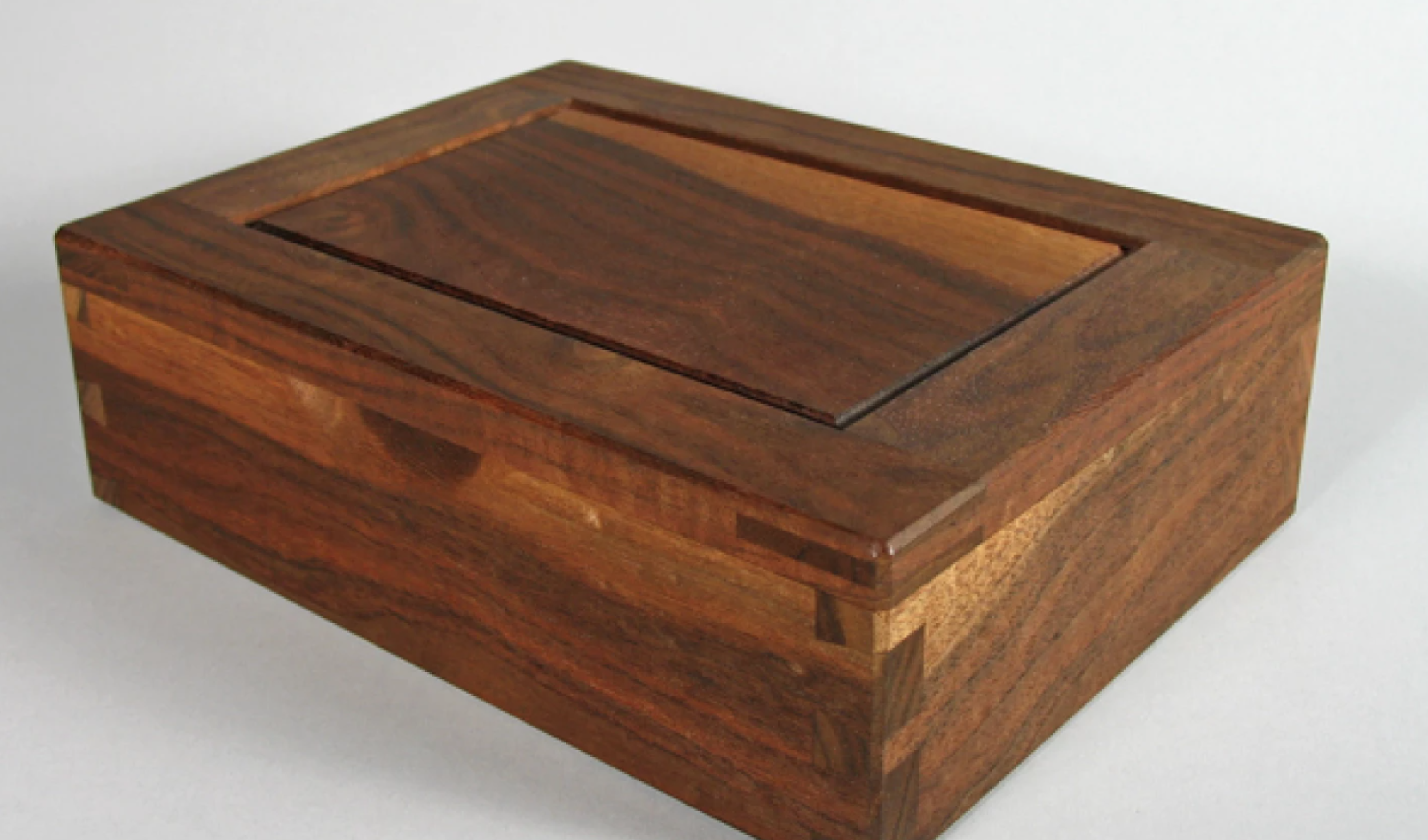 claro walnut box