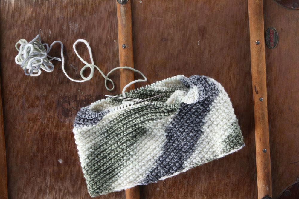 3 techniques for knitting with variegated yarn