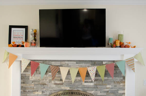 A DIY Pennant Banner Is an Easy Way to Decorate for Your Big Eventarticle featured image thumbnail.