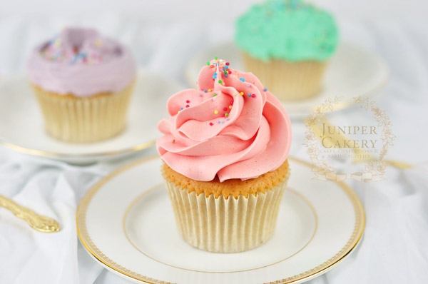 A Guide To Different Kinds of Frosting – We Take The Cake®