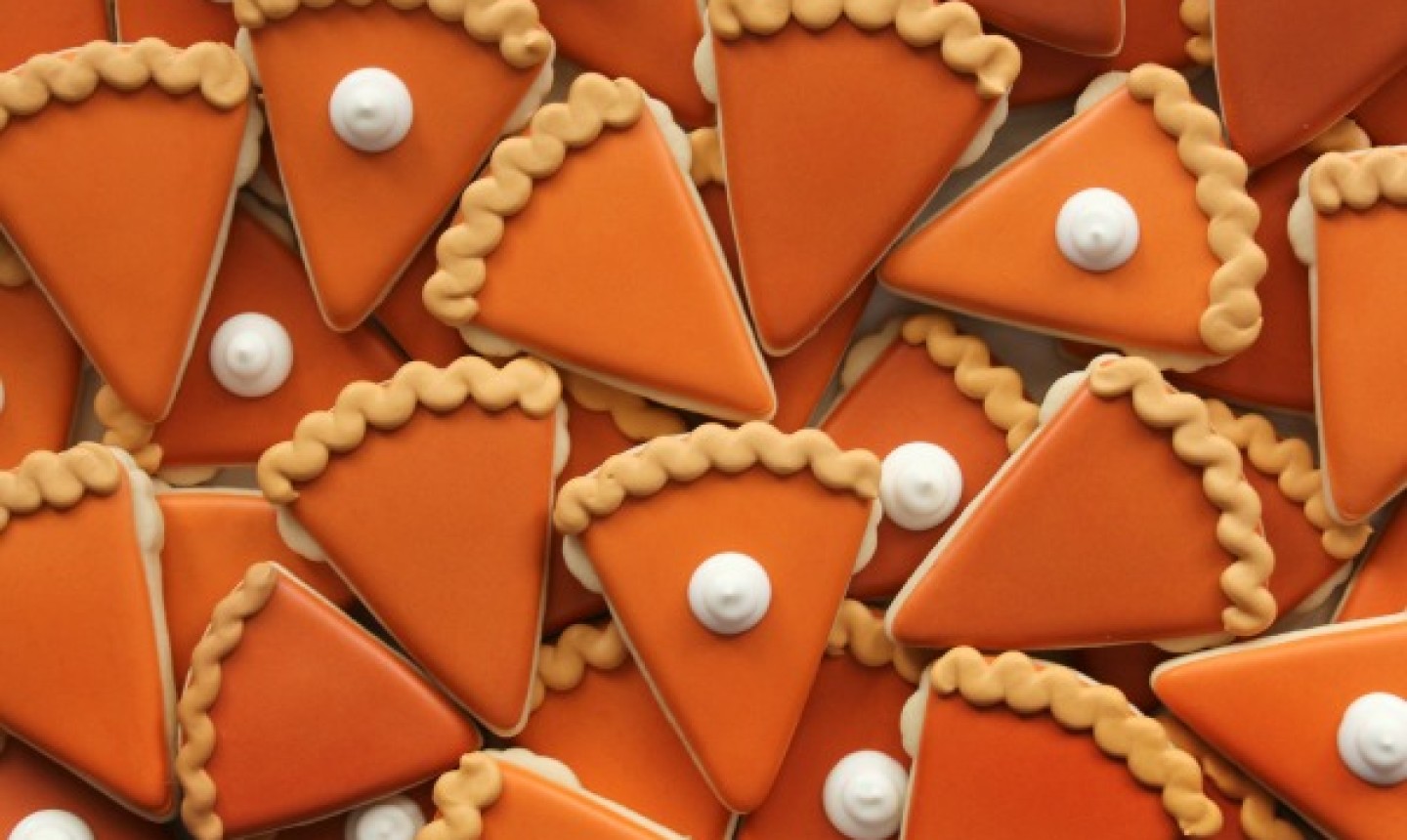 Decorated Pumpkin Pie Cookies (in a Thanksgiving Cookie Set) - all the  details!