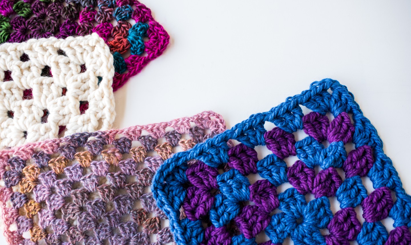 Easy Classic Granny Square Crochet Tutorial