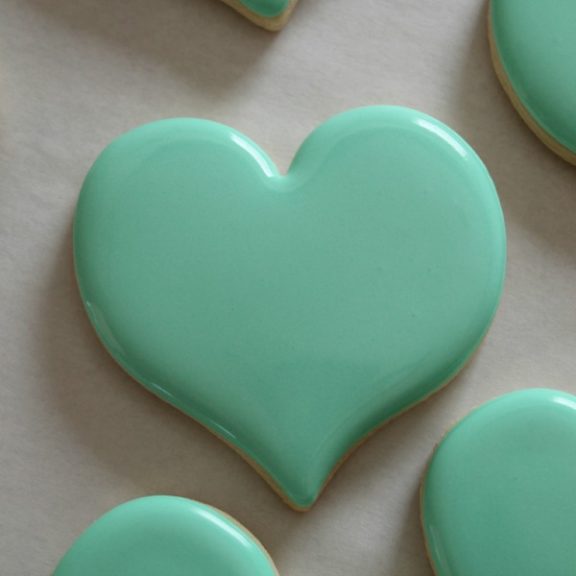 How To Make Decorated Valentine Sugar Cookies On Bluprint Craftsy